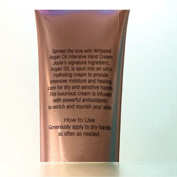 New and Sealed Josie Maran Whipped Argan Oil Intensive Hand Cream Trio 3 Scents - Picture 3 of 6